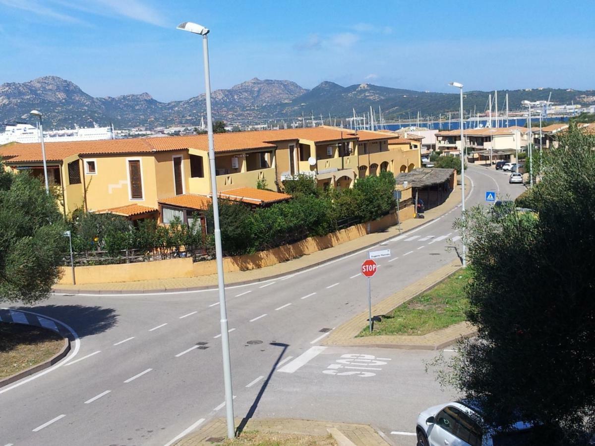 Olbia 53-11 Cin R3659 Apartment Bagian luar foto